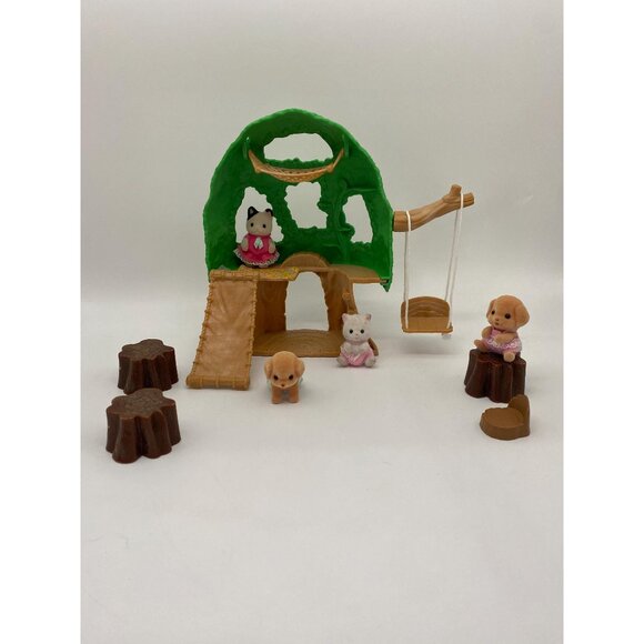 Calico Critters/ Sylvanian Families Baby Treehouse Playground Toy Set - Picture 1 of 5